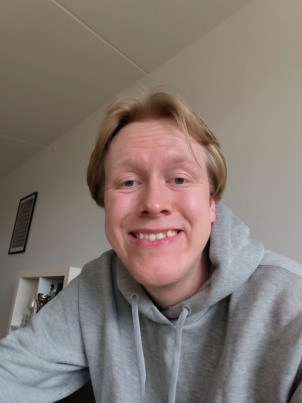Emil arbejder med kundeservice for webshops hos AD Client